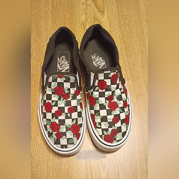 Vans Shoes - Vans Classic Slip-On Checkerboard Roses Women's 7